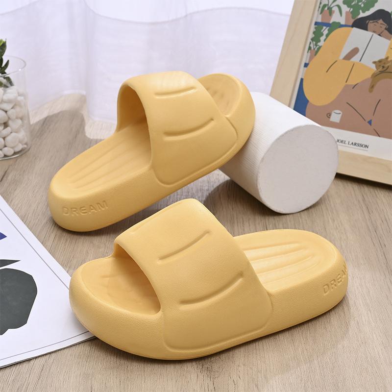 Мягкие, прочные, детские тапочки для летнего веселья с мультяшным принтом, нескользящие, домашние Yellow Board,220mm
Мягкие, прочные, детские тапочки для летнего веселья с мультяшным принтом, нескользящие, домашние Yellow Board,220mm