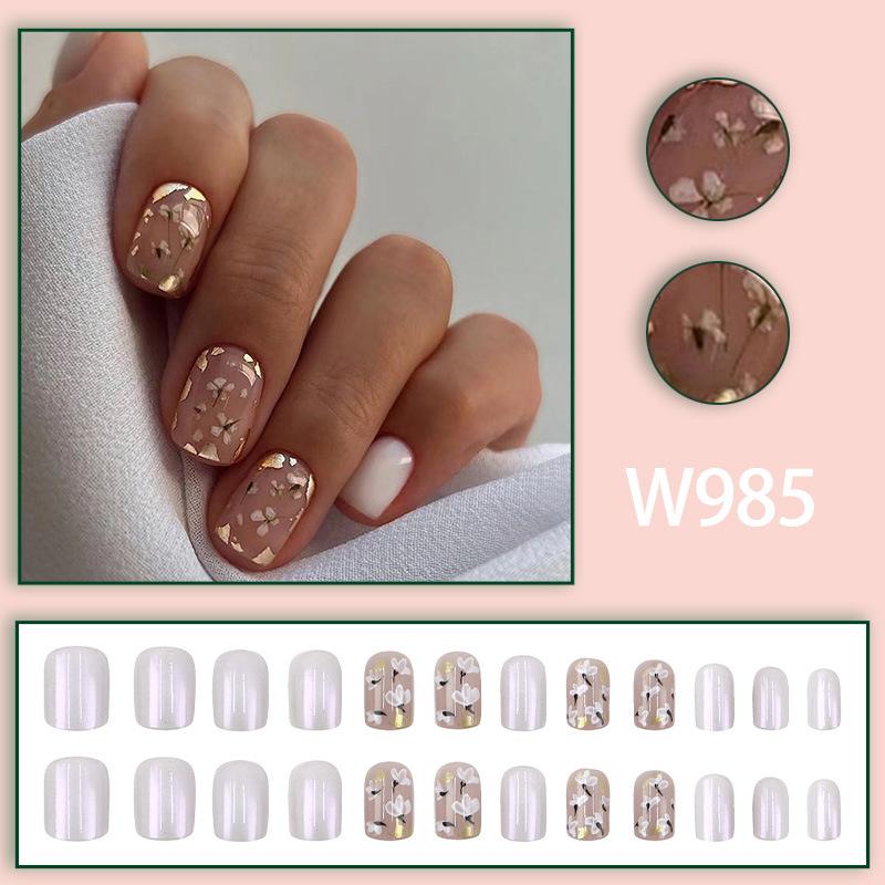 24 шт. 2024 новый простой маленький свежий ветер короткий нейл-арт пленка красивые цветы аккуратно носить ногти
24 шт. 2024 новый простой маленький свежий ветер короткий нейл-арт пленка красивые цветы аккуратно носить ногти