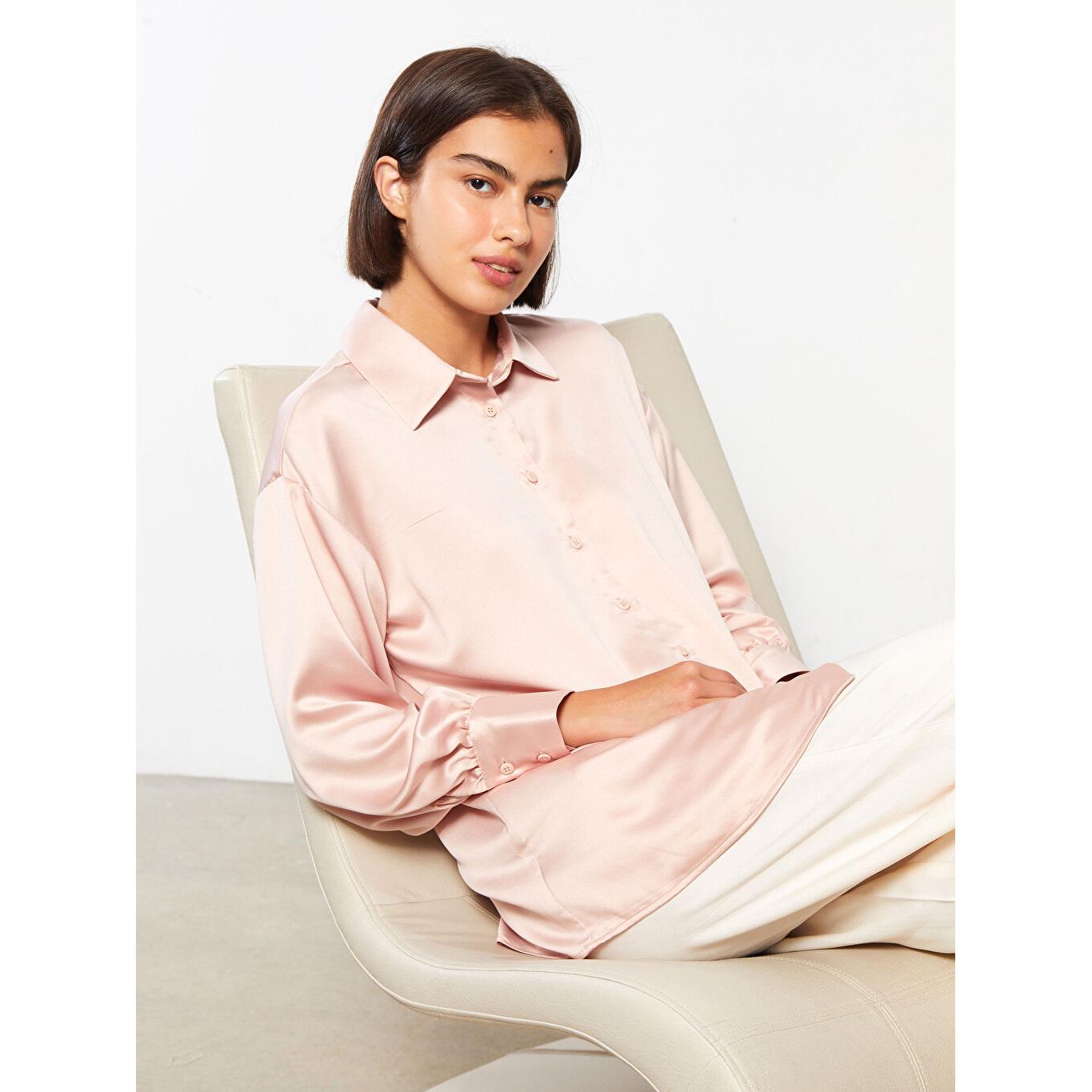 Женская атласная туника MODEST с рубашечным воротником, прямая, с длинными рукавами, розовая
Женская атласная туника MODEST с рубашечным воротником, прямая, с длинными рукавами, розовая