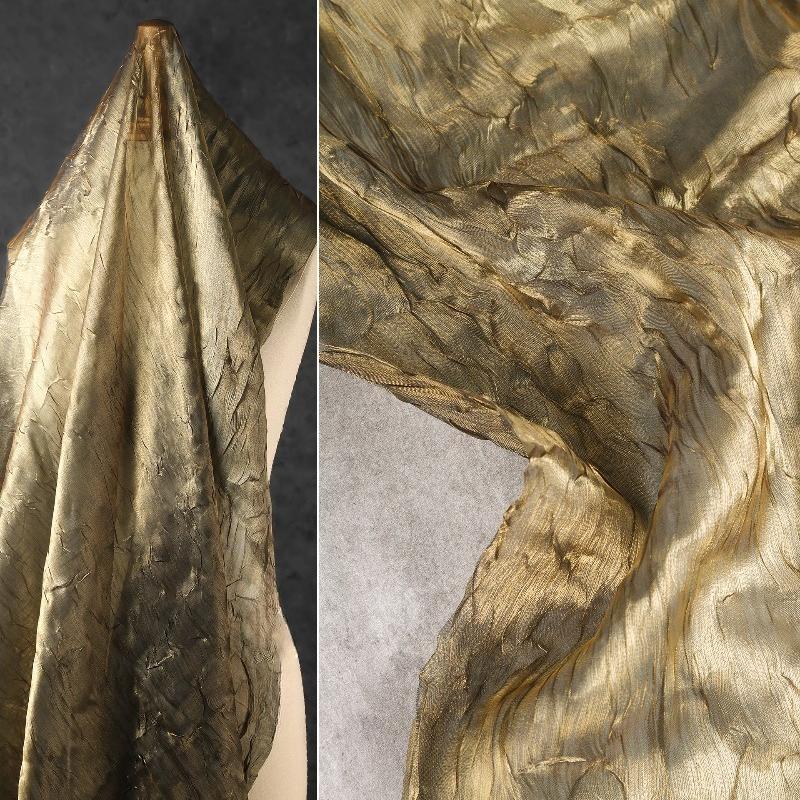 Folded Crepe Gauze Fabric Gold Water Wave Creative for DIY Sewing Stage Costume Bag Designer Apparel Fabric Cloth Material 50x95cm
Folded Crepe Gauze Fabric Gold Water Wave Creative for DIY Sewing Stage Costume Bag Designer Apparel Fabric Cloth Material 50x95cm