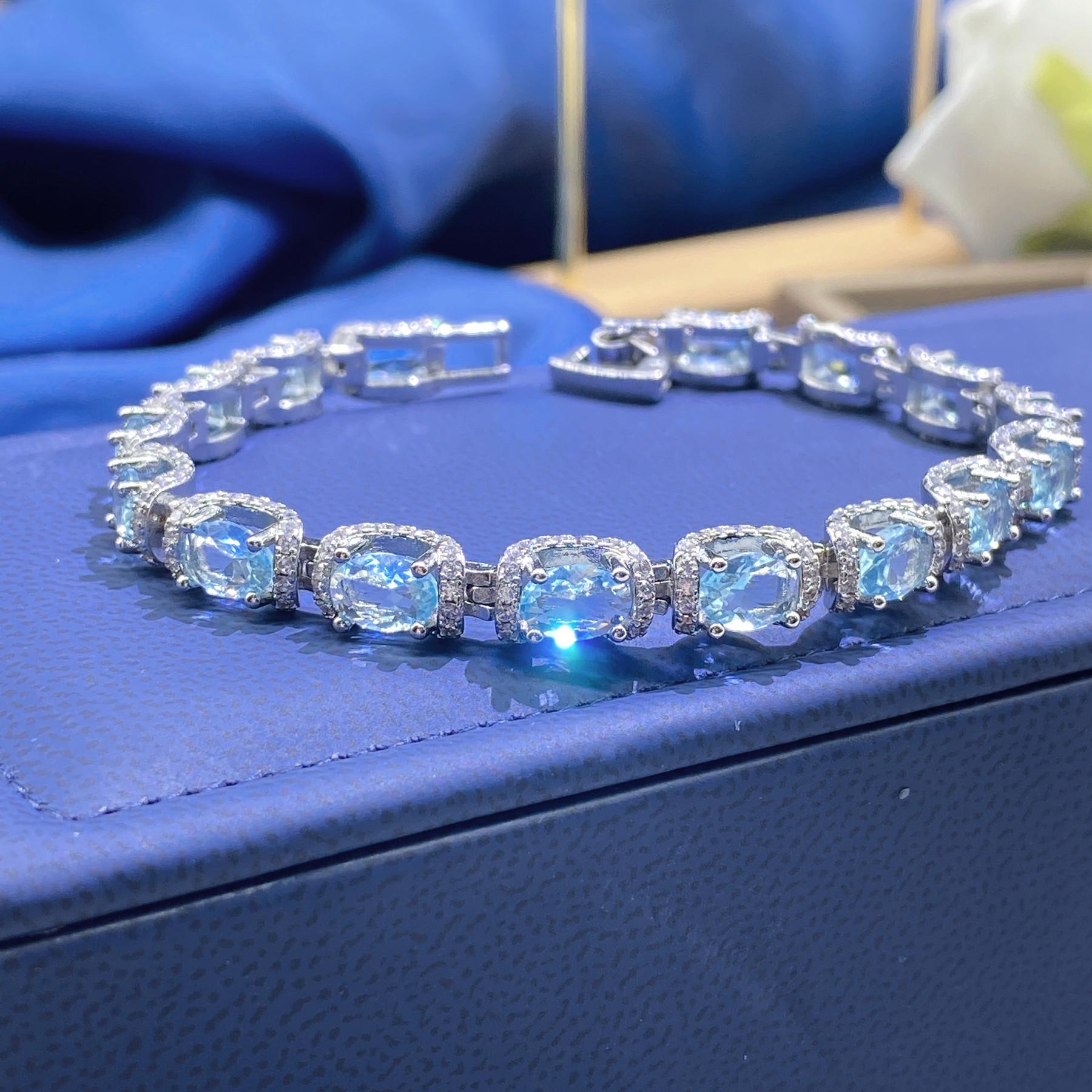 European & American Micro-Paved Aquamarine Row Ring & Galaxy Princess Lace Edge Bracelet with Colorful Gems
European & American Micro-Paved Aquamarine Row Ring & Galaxy Princess Lace Edge Bracelet with Colorful Gems