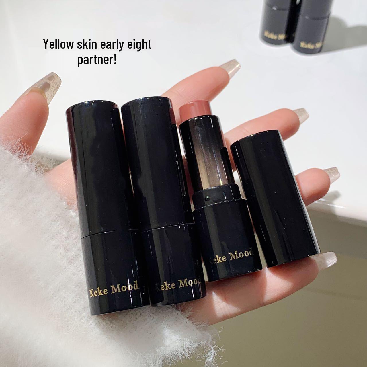 Kekemood Black Obsidian Luminous Lipstick: Hydrating Lip Glaze for Whitening, Moisturizing, and Plumping. 3.5
Kekemood Black Obsidian Luminous Lipstick: Hydrating Lip Glaze for Whitening, Moisturizing, and Plumping. 3.5