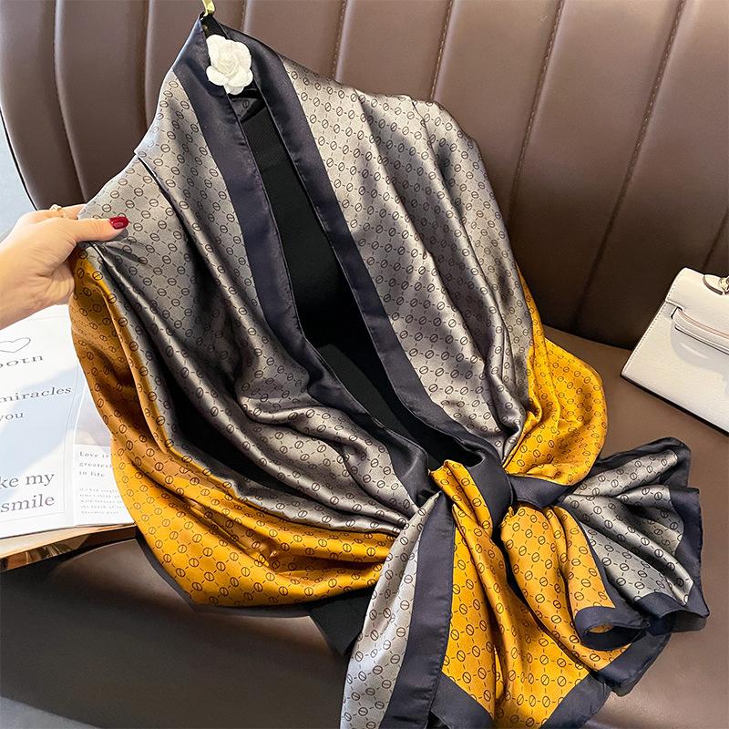 180*90 см роскошный брендовый женский летний шелковый шарф шаль дамская накидка мягкая женская европейская дизайнерская пляжная бандана фуляр кашне парео One Size
180*90 см роскошный брендовый женский летний шелковый шарф шаль дамская накидка мягкая женская европейская дизайнерская пляжная бандана фуляр кашне парео One Size