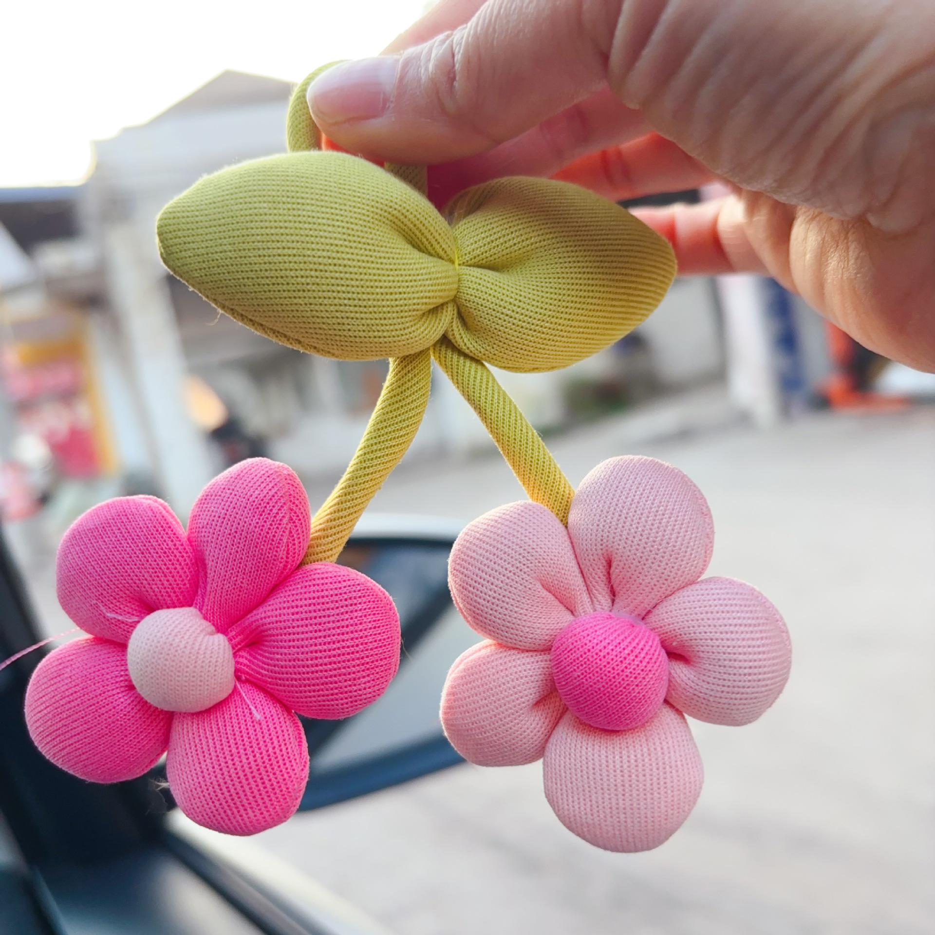 Handmade 3D Twin Five-Petal Flower Brooch - Creative Corsage Pin for Clothes or Bag Decoration Original
Handmade 3D Twin Five-Petal Flower Brooch - Creative Corsage Pin for Clothes or Bag Decoration Original