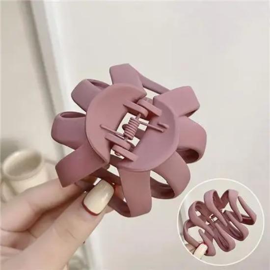 Модні кінський хвіст Заколка для волосся Чорні акрилові маленькі заколки для волосся Жінки Дівчата Затискачі акула Головні убори Заколка Аксесуари для волосся темно-рожевого кольору
Модні кінський хвіст Заколка для волосся Чорні акрилові маленькі заколки для волосся Жінки Дівчата Затискачі акула Головні убори Заколка Аксесуари для волосся темно-рожевого кольору