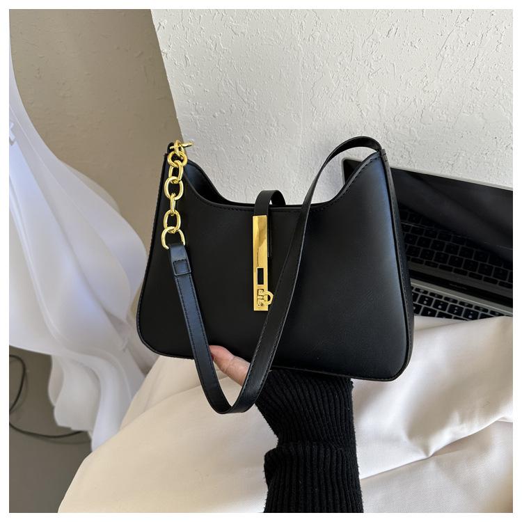 Текстура однотонная повседневная темпераментная простая ретро модная осенняя сумка с замком на одно плечо подмышкой чёрный