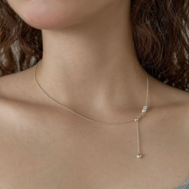 moi moi Three pearl drop necklace free
moi moi Three pearl drop necklace free