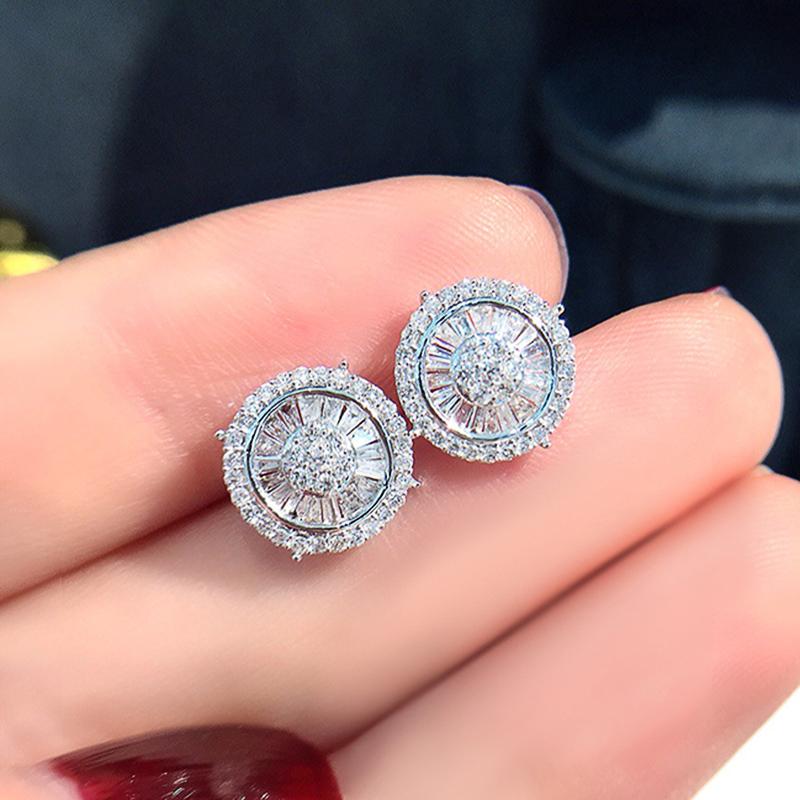 Huitan Novel Design Round Stud Earrings with CZ Crystal Ear Piercing Accessories for Women Fashion Earrings Drop Ship Zircon
Huitan Novel Design Round Stud Earrings with CZ Crystal Ear Piercing Accessories for Women Fashion Earrings Drop Ship Zircon