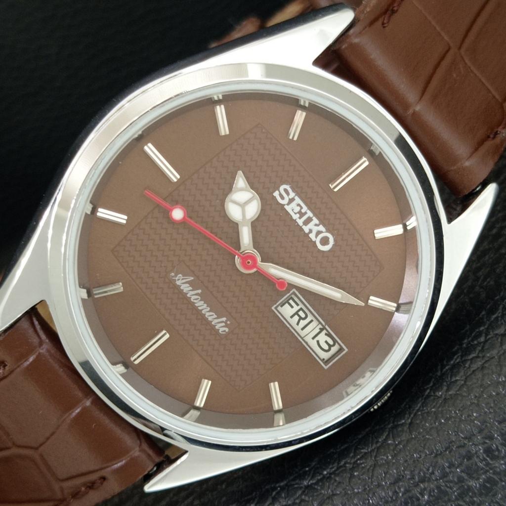 ЯПОНСКИЕ ВИНТАЖНЫЕ ОТРЕМОНТИРОВАННЫЕ МУЖСКИЕ АВТОМАТИЧЕСКИЕ ЧАСЫ SEIKO 6309A С КОРИЧНЕВЫМ ЦИФЕРБЛАТОМ a443206-1
ЯПОНСКИЕ ВИНТАЖНЫЕ ОТРЕМОНТИРОВАННЫЕ МУЖСКИЕ АВТОМАТИЧЕСКИЕ ЧАСЫ SEIKO 6309A С КОРИЧНЕВЫМ ЦИФЕРБЛАТОМ a443206-1