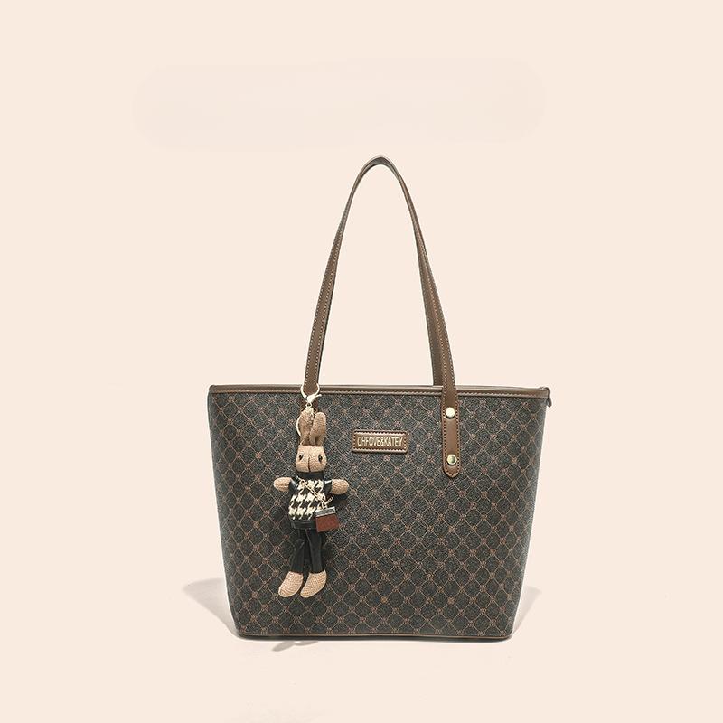 Корейская версия новой сумки-тоут для шопинга с принтом букв, ретро, универсальная, большой вместимости, сумка для мамы, рабочая, для поездок, подмышечная сумка
Корейская версия новой сумки-тоут для шопинга с принтом букв, ретро, универсальная, большой вместимости, сумка для мамы, рабочая, для поездок, подмышечная сумка