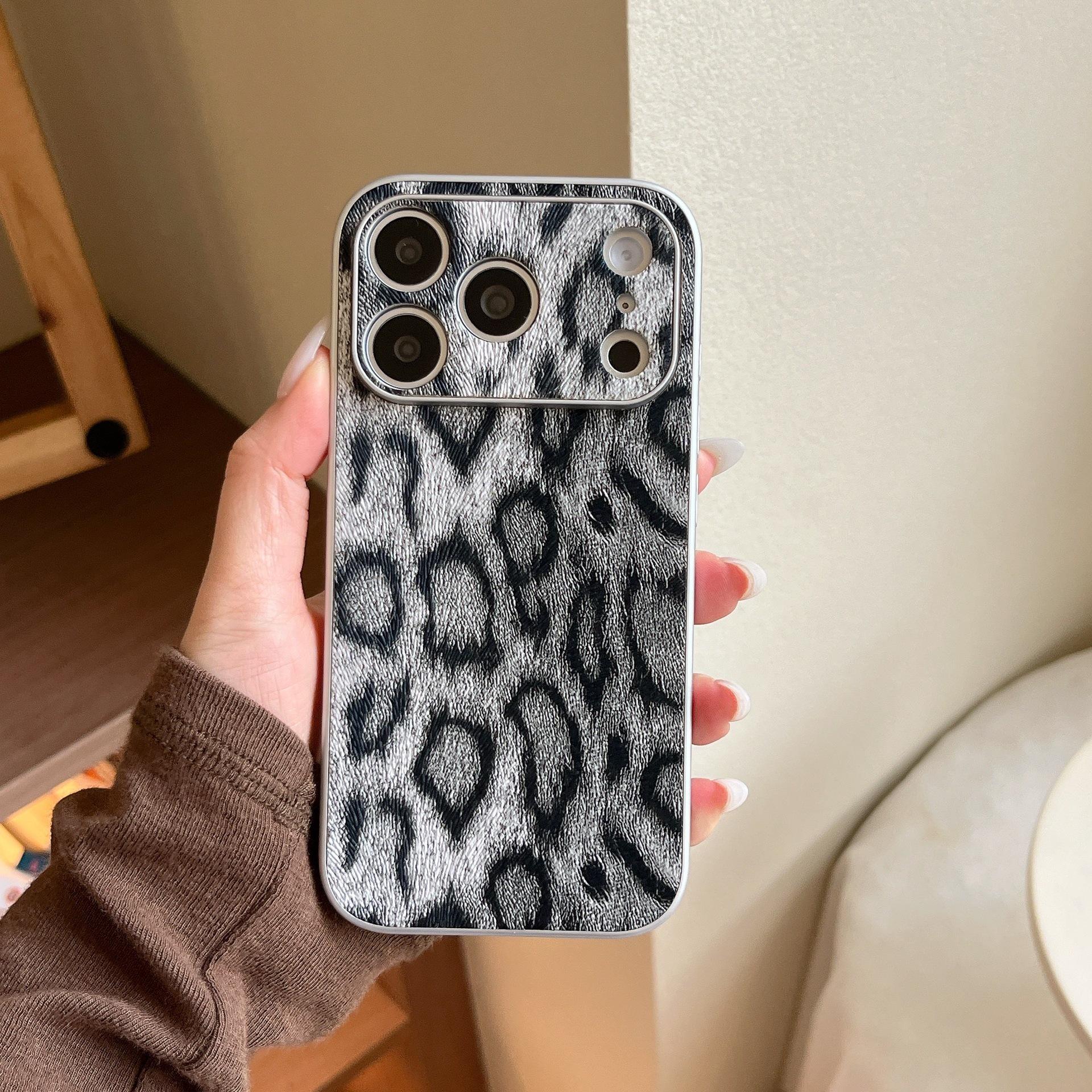 Персонализированный чехол для телефона с леопардовым принтом для iPhone 14, 15, 16 Pro Max и Apple 17 - Европейский/Американский стиль, Гальванизированный 17
Персонализированный чехол для телефона с леопардовым принтом для iPhone 14, 15, 16 Pro Max и Apple 17 - Европейский/Американский стиль, Гальванизированный 17