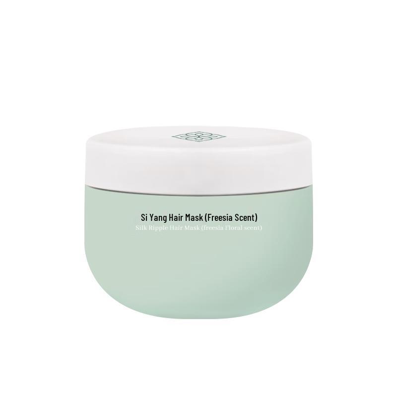 Twelve Herbs Freesia Hydrating & Repair Hair Mask
Twelve Herbs Freesia Hydrating & Repair Hair Mask