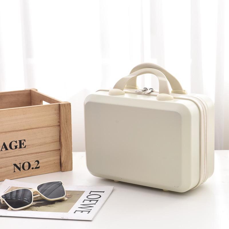 14 Lightweight Makeup Mini Suitcase Travel Case with Printed Pattern 14 inches бежевий
14 Lightweight Makeup Mini Suitcase Travel Case with Printed Pattern 14 inches бежевий
