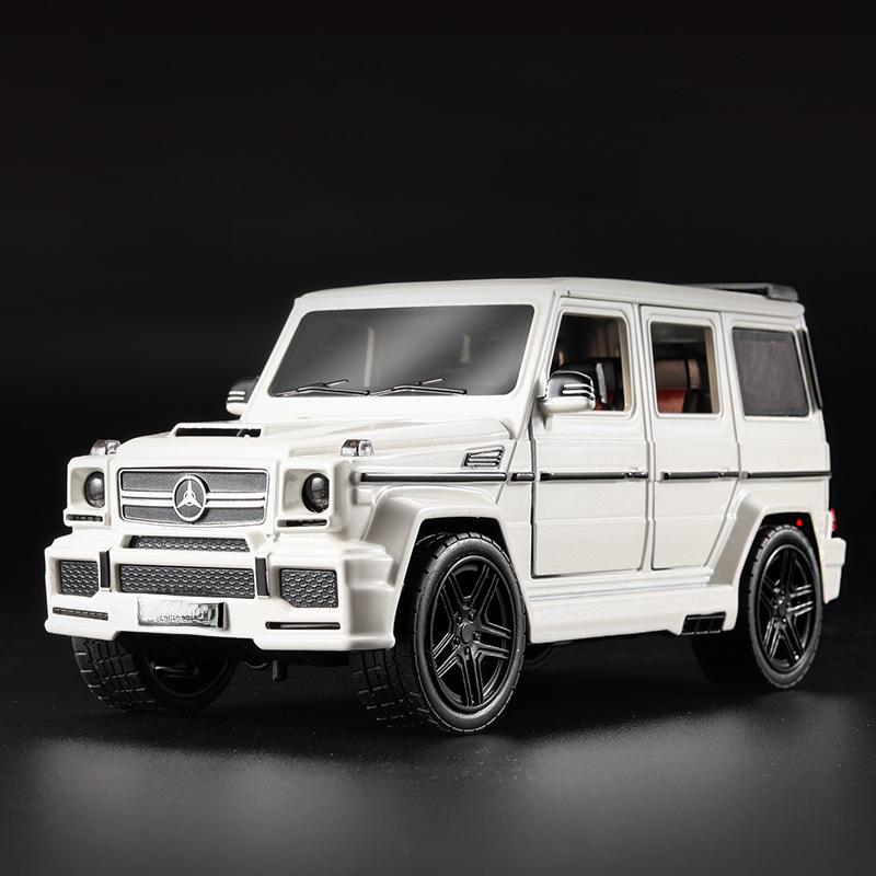 Великий 1:24 Модель автомобіля Mercedes-Benz G65 з литого сплаву зі звуком і світлом, інерційний, для хлопчиків - Гарячий продаж у провінції Тайвань. білий
Великий 1:24 Модель автомобіля Mercedes-Benz G65 з литого сплаву зі звуком і світлом, інерційний, для хлопчиків - Гарячий продаж у провінції Тайвань. білий