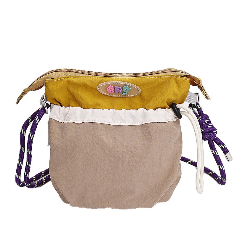 Spring and summer lightweight versatile casual contrasting canvas small bag women s zipper sports messenger mobile phone bag хаки
Spring and summer lightweight versatile casual contrasting canvas small bag women s zipper sports messenger mobile phone bag хаки