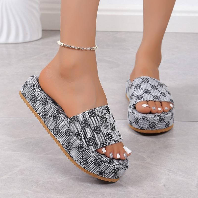 fashion Women Platform Slippers 2024 Summer Women Shoes Designer Flat Sandals Outdoor Floral Sandals Ladies Beach Shoes Sandalias 36 серый
fashion Women Platform Slippers 2024 Summer Women Shoes Designer Flat Sandals Outdoor Floral Sandals Ladies Beach Shoes Sandalias 36 серый