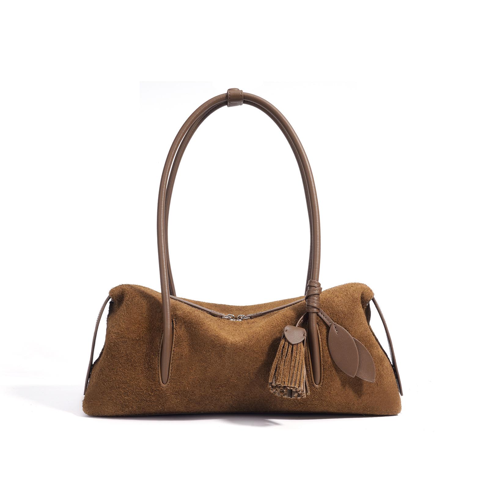 Baguette Matte Suede Underarm Tote Bag - Retro Style, Cowhide, Large Capacity, Versatile for Autumn/Winter Base 36cm Length, 10cm Width, 14cm Height светло-коричневого
Baguette Matte Suede Underarm Tote Bag - Retro Style, Cowhide, Large Capacity, Versatile for Autumn/Winter Base 36cm Length, 10cm Width, 14cm Height светло-коричневого