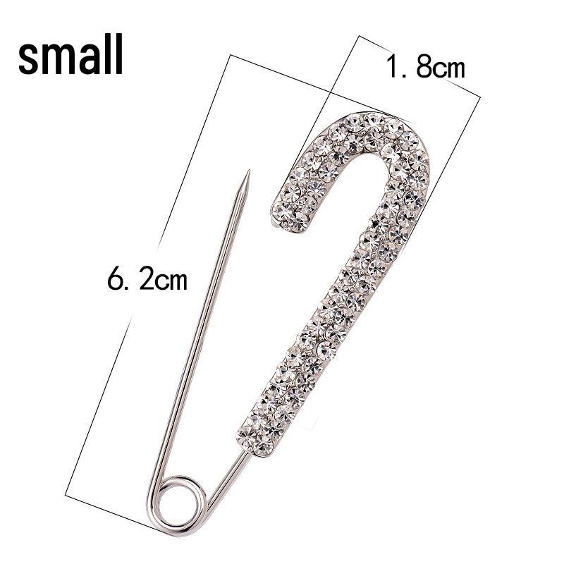 Брошь-воротник со стразами: Элегантный свитер и кардиган в корейском стиле для женщин
Брошь-воротник со стразами: Элегантный свитер и кардиган в корейском стиле для женщин