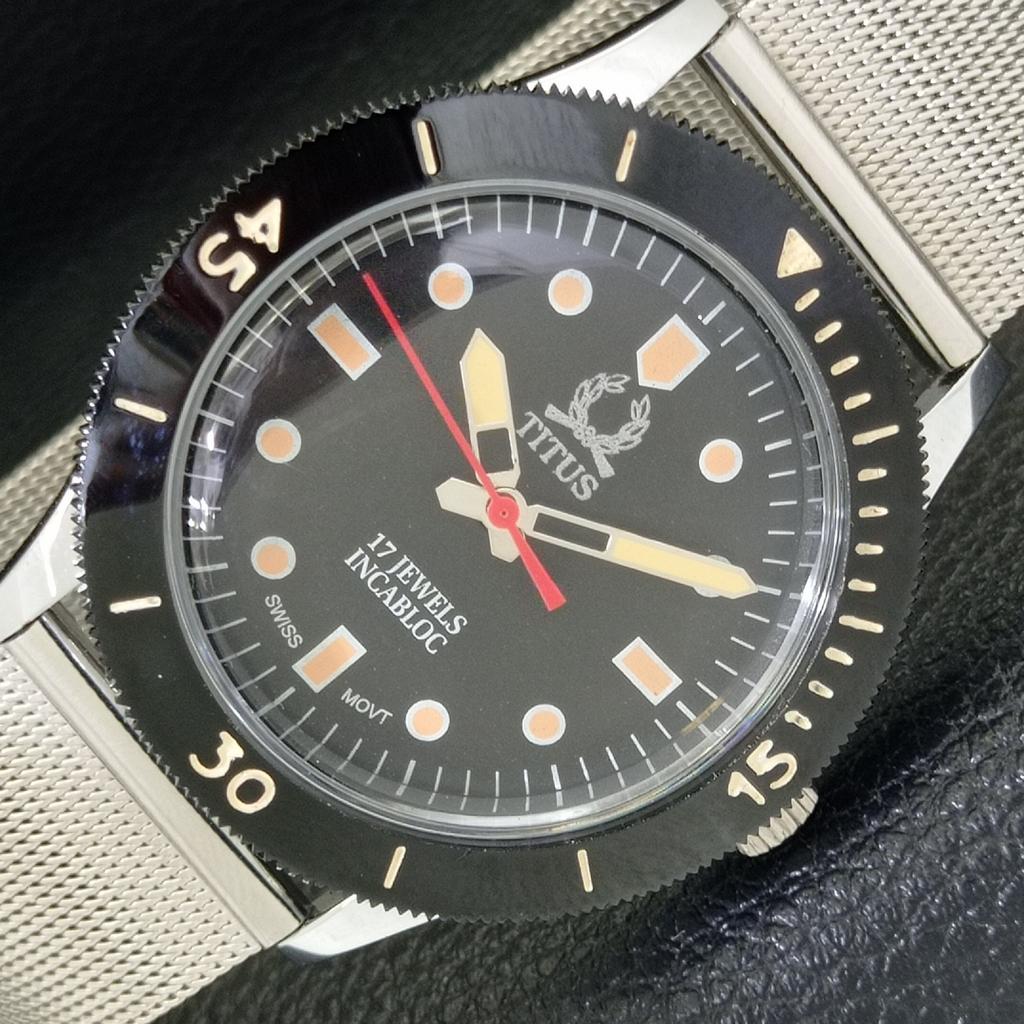 SWISS 40MM TITUS MENS HAND-WINDING TURNABLE BEZEL BLACK DIAL WATCH a431315-2 R106-a431315
SWISS 40MM TITUS MENS HAND-WINDING TURNABLE BEZEL BLACK DIAL WATCH a431315-2 R106-a431315