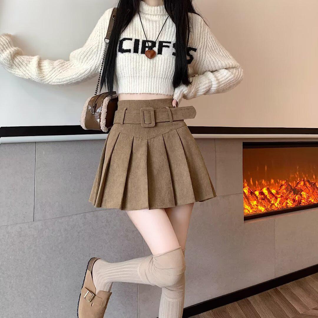 Жіноча спідниця з вельвету з плісуванням, з високою посадкою - Новий весняний дизайн, приталений крій XL хакі
Жіноча спідниця з вельвету з плісуванням, з високою посадкою - Новий весняний дизайн, приталений крій XL хакі