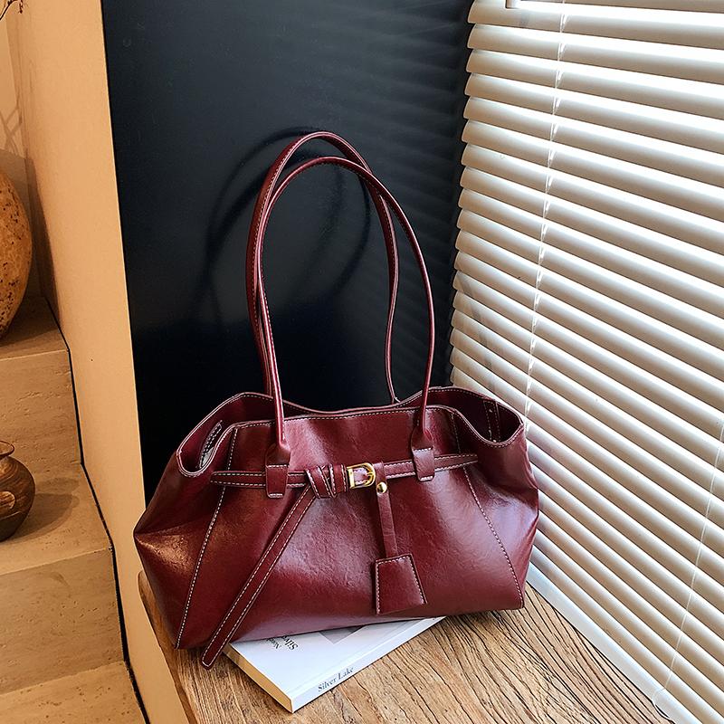 High-Quality Retro Single Shoulder Bags For Women PU Leather Pure Color Large Capacity Fashi Tote Bag Luxury Designer Handbags 38x22x11.5cm бордовий
High-Quality Retro Single Shoulder Bags For Women PU Leather Pure Color Large Capacity Fashi Tote Bag Luxury Designer Handbags 38x22x11.5cm бордовий