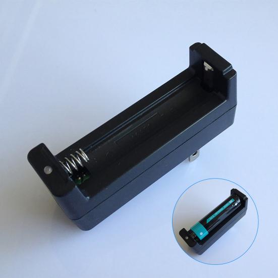 2 шт. USB-зарядное устройство, безопасная быстрая зарядка, универсальный адаптер 18650 для зарядки аккумуляторной батареи для USB-вентилятора
2 шт. USB-зарядное устройство, безопасная быстрая зарядка, универсальный адаптер 18650 для зарядки аккумуляторной батареи для USB-вентилятора