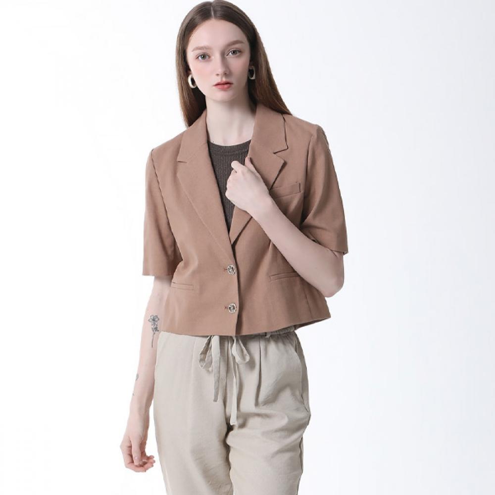 Куртка Shs Miss Single с двумя пуговицами и коротким рукавом. Цена 318 000 вон brown (BR)/55
Куртка Shs Miss Single с двумя пуговицами и коротким рукавом. Цена 318 000 вон brown (BR)/55