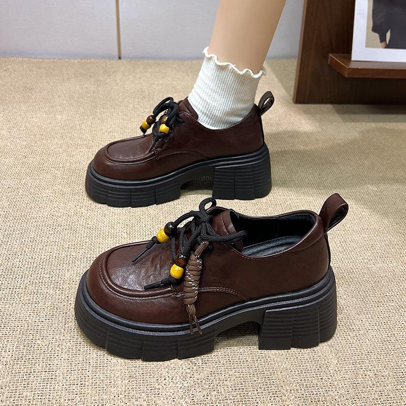 Platform women s 2 new autumn shoes versatile black single shoes soft sole not tired feet 40
Platform women s 2 new autumn shoes versatile black single shoes soft sole not tired feet 40