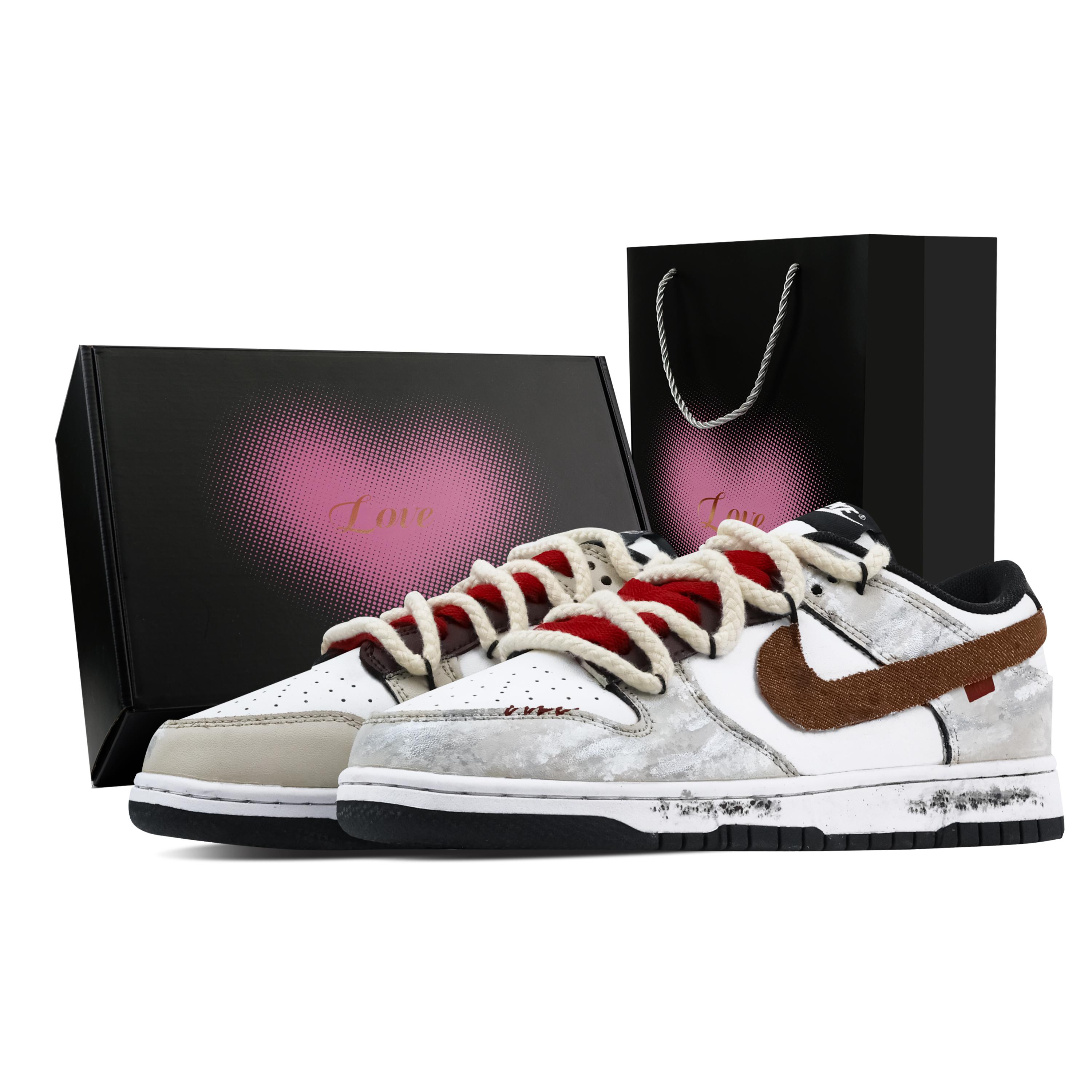 Nike Dunk Old Traces 1 Heart Box Abrasion Resistant Low top Skateboard Shoes Unisex Beige HF5441-100(Team773-1-) 42.5
Nike Dunk Old Traces 1 Heart Box Abrasion Resistant Low top Skateboard Shoes Unisex Beige HF5441-100(Team773-1-) 42.5