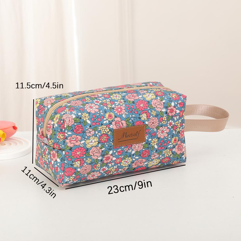 New women s clutch bag, Oxford fabric waterproof large-capacity toiletry bag, portable makeup bag
New women s clutch bag, Oxford fabric waterproof large-capacity toiletry bag, portable makeup bag