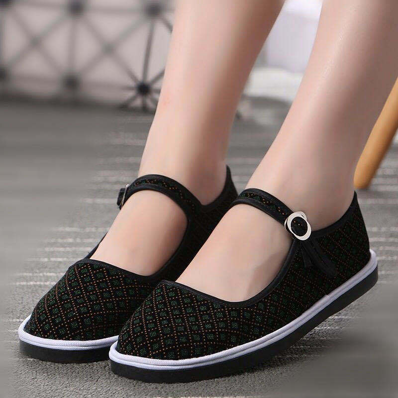 Manufacturer wholesale old Beijing cloth shoes women s handmade lasagna casual flat bottom middle-aged and elderly square dance breathable mother shoe 34
Manufacturer wholesale old Beijing cloth shoes women s handmade lasagna casual flat bottom middle-aged and elderly square dance breathable mother shoe 34