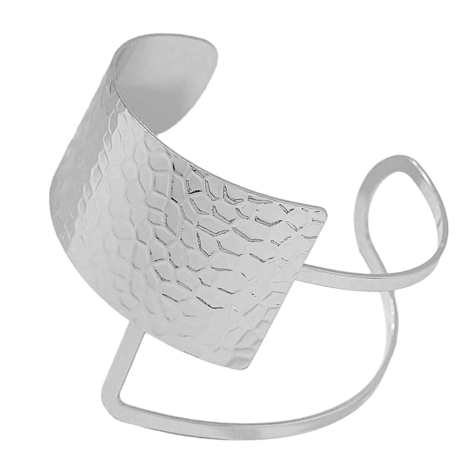 Unique Open Cuff Bracelet for Women Girls Adjustable Size Wristband Hiphop Exaggerated Jewelry Fashionable Wristwear срібний
Unique Open Cuff Bracelet for Women Girls Adjustable Size Wristband Hiphop Exaggerated Jewelry Fashionable Wristwear срібний