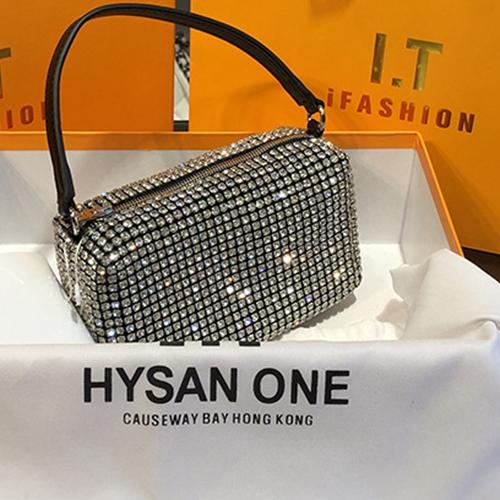 Aw Diamond Bag Женская кожаная цепочка с инкрустацией легкой рукой на предплечье Женская сумка Дизайнерские женские роскошные сумки
Aw Diamond Bag Женская кожаная цепочка с инкрустацией легкой рукой на предплечье Женская сумка Дизайнерские женские роскошные сумки
