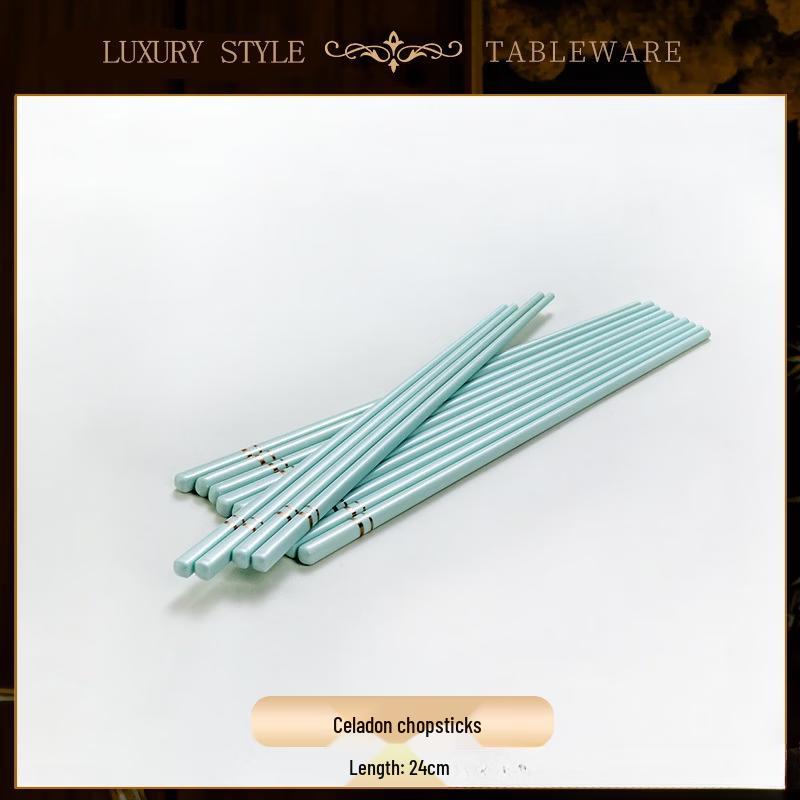 Yipan Gold-Rim Celadon Dinnerware Set with Chopsticks
Yipan Gold-Rim Celadon Dinnerware Set with Chopsticks