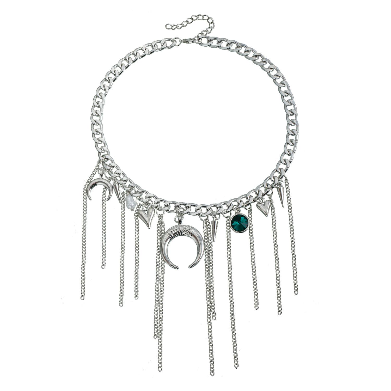 European and American jewelry sexy fashion spice crescent moon gem love fringe necklace design sense high-end necklace
European and American jewelry sexy fashion spice crescent moon gem love fringe necklace design sense high-end necklace