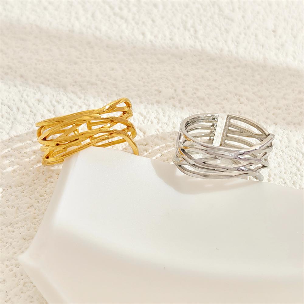 Niche 18k Gold Adjustable Stainless Steel Ring - Fashionable, Non-Fading Titanium Cutout Design Adjustable Open
Niche 18k Gold Adjustable Stainless Steel Ring - Fashionable, Non-Fading Titanium Cutout Design Adjustable Open