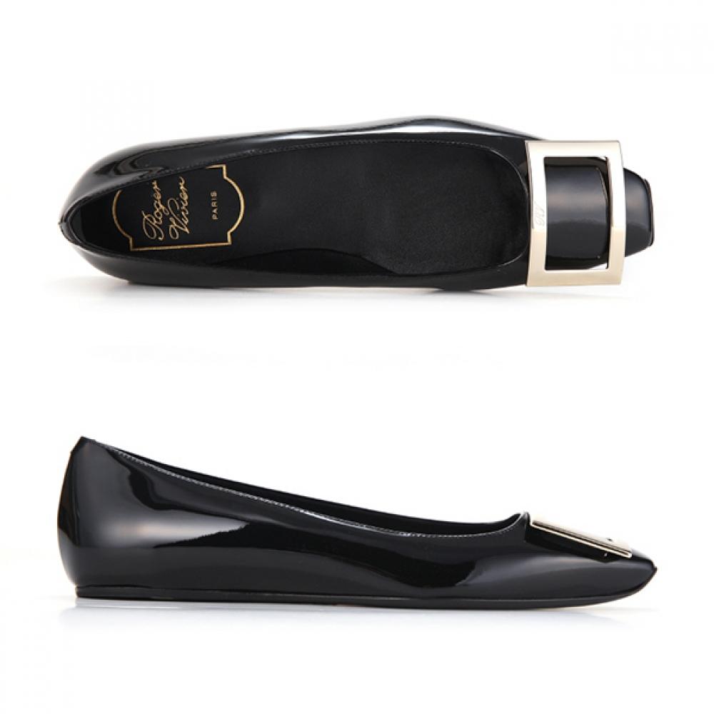 Roger Vivier Ballerina Flats Trumpet Metal Buckle D1p B999 RVW40415280 D1P B999 (37)
Roger Vivier Ballerina Flats Trumpet Metal Buckle D1p B999 RVW40415280 D1P B999 (37)