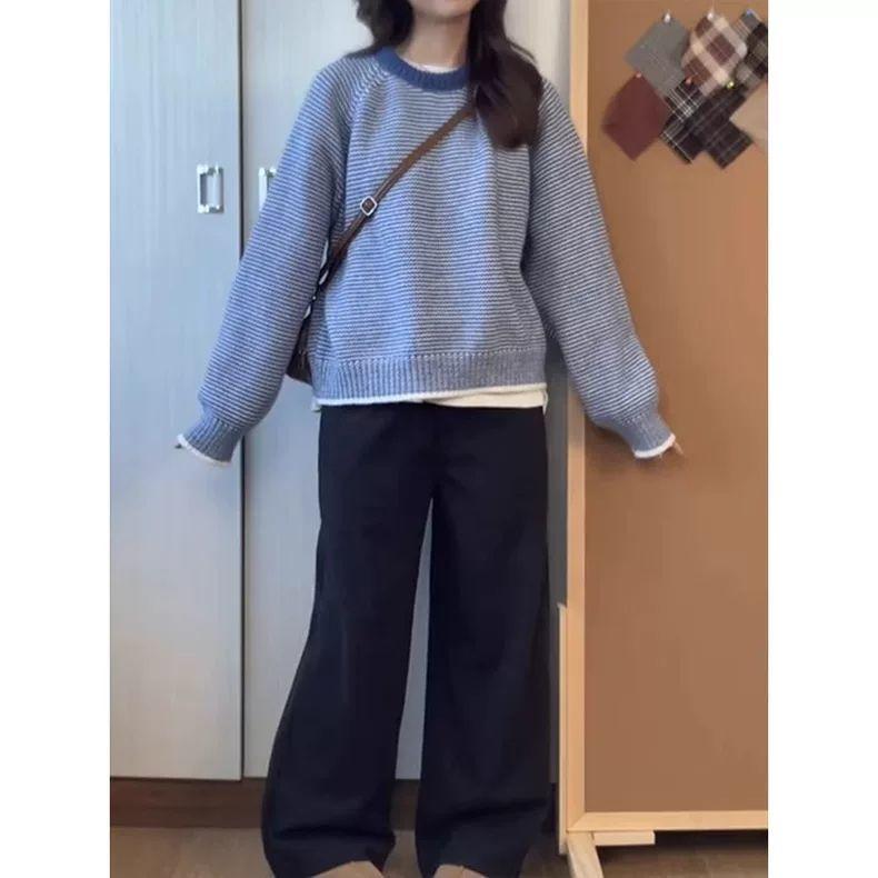 Женский свитер в контрастную полоску в стиле ретро, свободный повседневный топ в японском стиле, удобный женский пуловер с длинными рукавами для осени и зимы 2XL синий
Женский свитер в контрастную полоску в стиле ретро, свободный повседневный топ в японском стиле, удобный женский пуловер с длинными рукавами для осени и зимы 2XL синий
