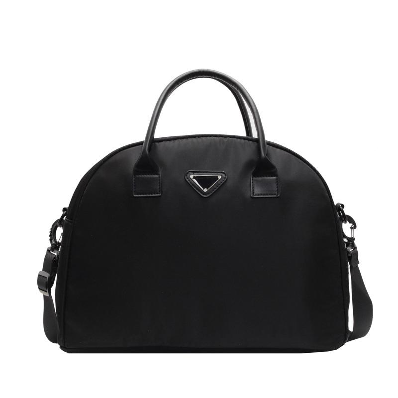 Women s business trip fashion simple color matching commuter hand luggage simple atmosphere splash-proof travel bag чорний
Women s business trip fashion simple color matching commuter hand luggage simple atmosphere splash-proof travel bag чорний