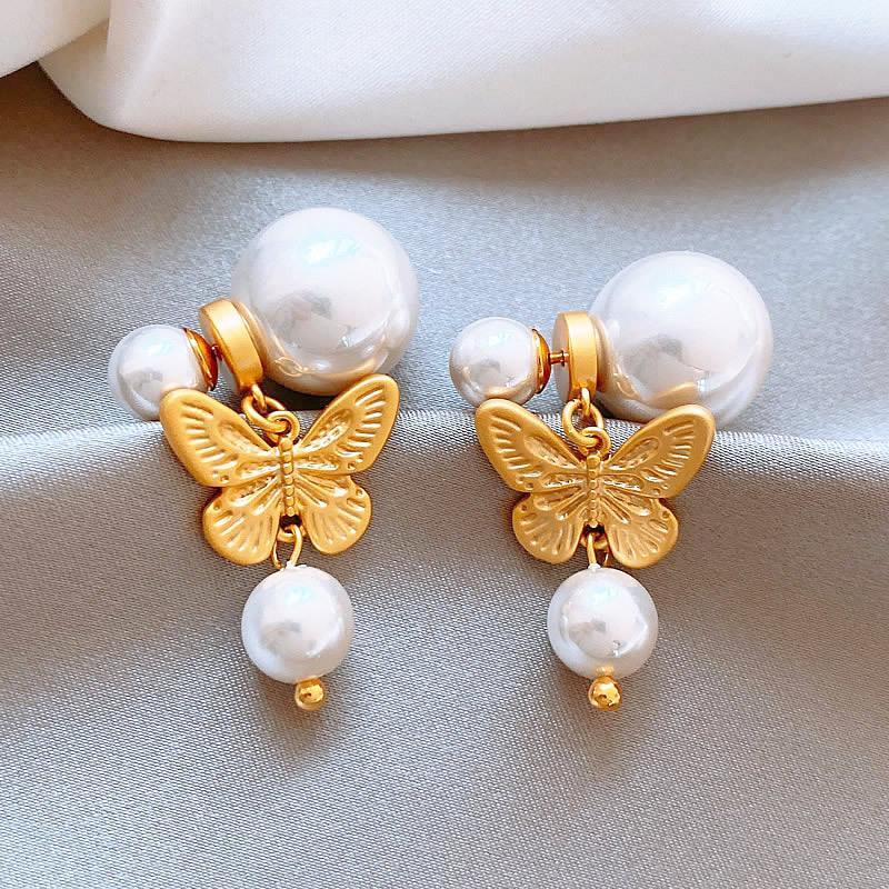 Real gold electroplated zircon pearl earrings French retro light luxury temperament earrings high-end commuter earrings women
Real gold electroplated zircon pearl earrings French retro light luxury temperament earrings high-end commuter earrings women