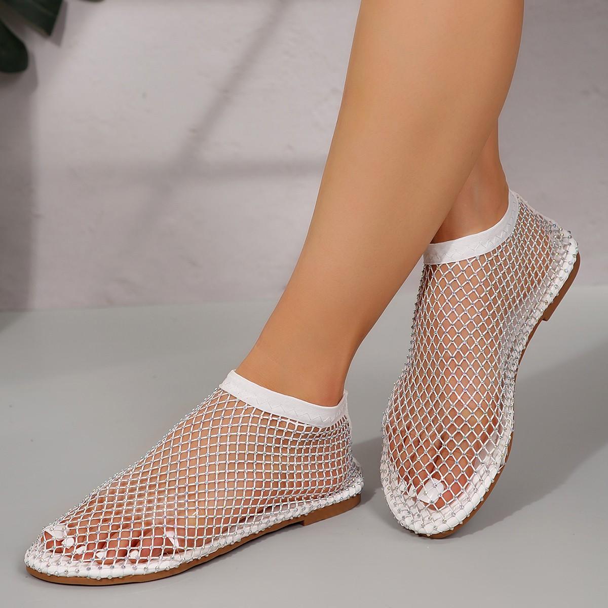 Жіночі сандалі Нові літні Розкішний бренд Круглий носок Плоска підошва Сандалі Ажурні Короткі чоботи Водяний діамант Сексуальні Сандалі на плоскій підошві 43 білий
Жіночі сандалі Нові літні Розкішний бренд Круглий носок Плоска підошва Сандалі Ажурні Короткі чоботи Водяний діамант Сексуальні Сандалі на плоскій підошві 43 білий