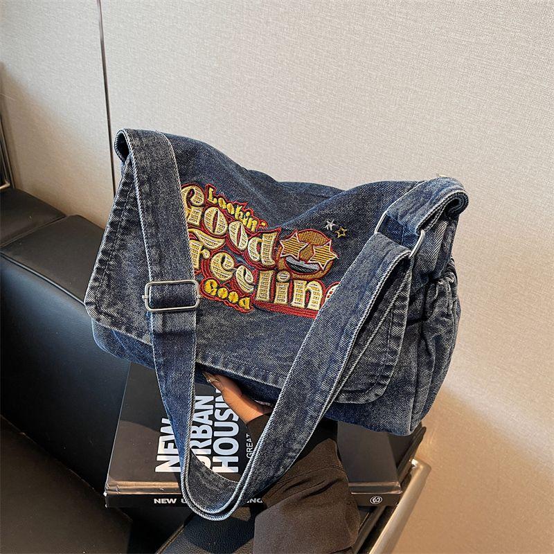 American vintage Denim Bag 2025 New Popular Casual Shoulder Bag Large Capacity Messenger Bag Student Cloth Bag Blue
American vintage Denim Bag 2025 New Popular Casual Shoulder Bag Large Capacity Messenger Bag Student Cloth Bag Blue