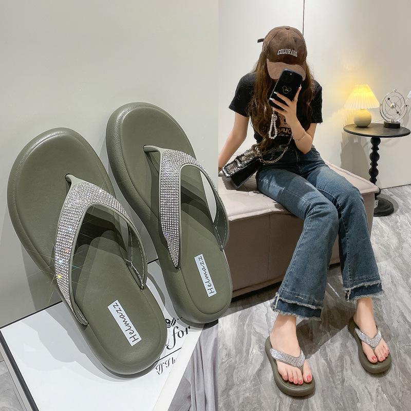 Женские летние модные сандалии Diamond Flat Sandals - дышащие пляжные слипоны с рисунком в виде елочки Size 40 зелёный
Женские летние модные сандалии Diamond Flat Sandals - дышащие пляжные слипоны с рисунком в виде елочки Size 40 зелёный