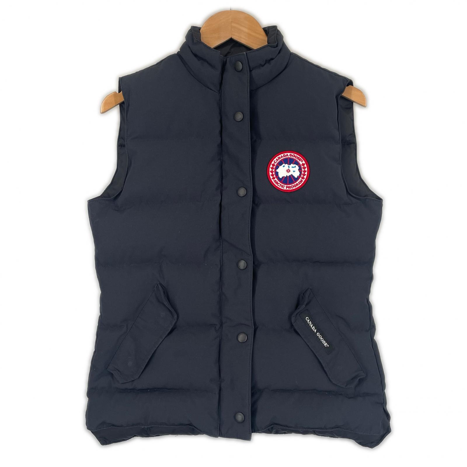 CANADA GOOSE S WOMEN Down Vest black Authentic Model 2832L S
CANADA GOOSE S WOMEN Down Vest black Authentic Model 2832L S