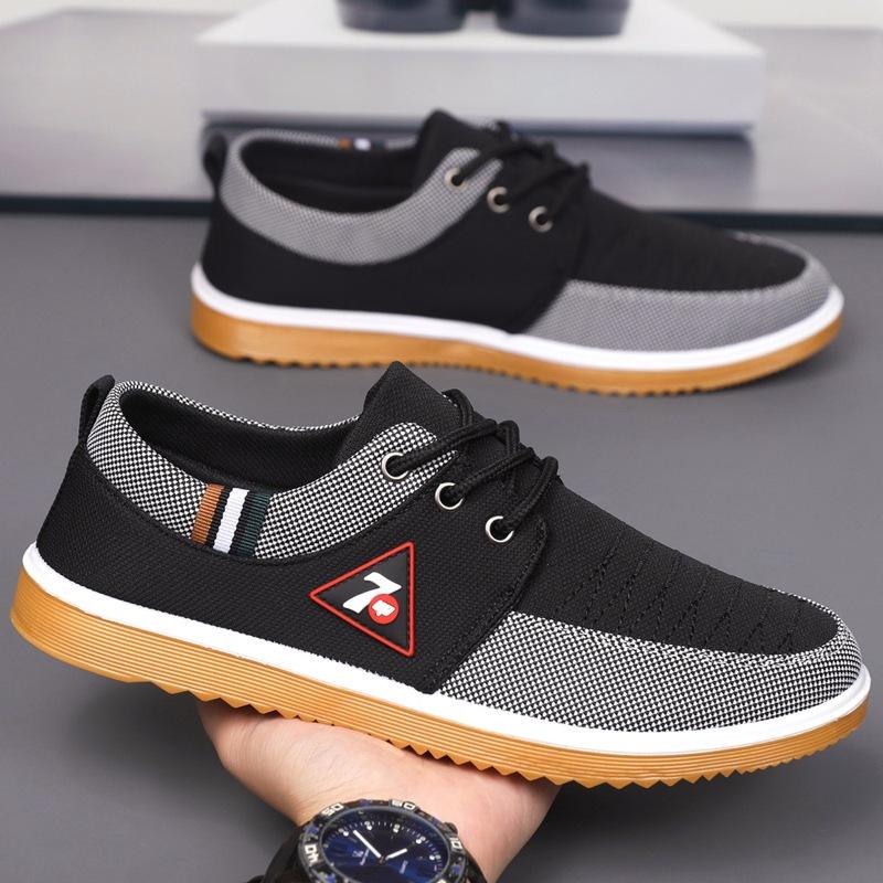 Летние новые дышащие тканевые туфли старого Пекина, мужские универсальные повседневные нескользящие и износостойкие парусиновые туфли 44 чёрный
Летние новые дышащие тканевые туфли старого Пекина, мужские универсальные повседневные нескользящие и износостойкие парусиновые туфли 44 чёрный