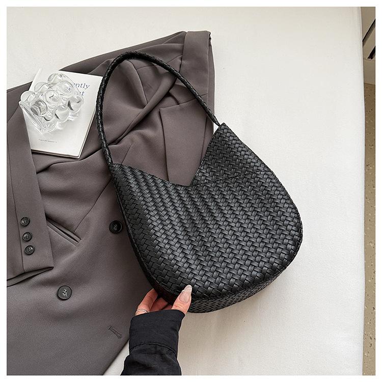 Премиальный сенс универсальная плетеная сумка-ведро женская модная повседневная на плечо подмышку ретро сумочка чёрный
Премиальный сенс универсальная плетеная сумка-ведро женская модная повседневная на плечо подмышку ретро сумочка чёрный