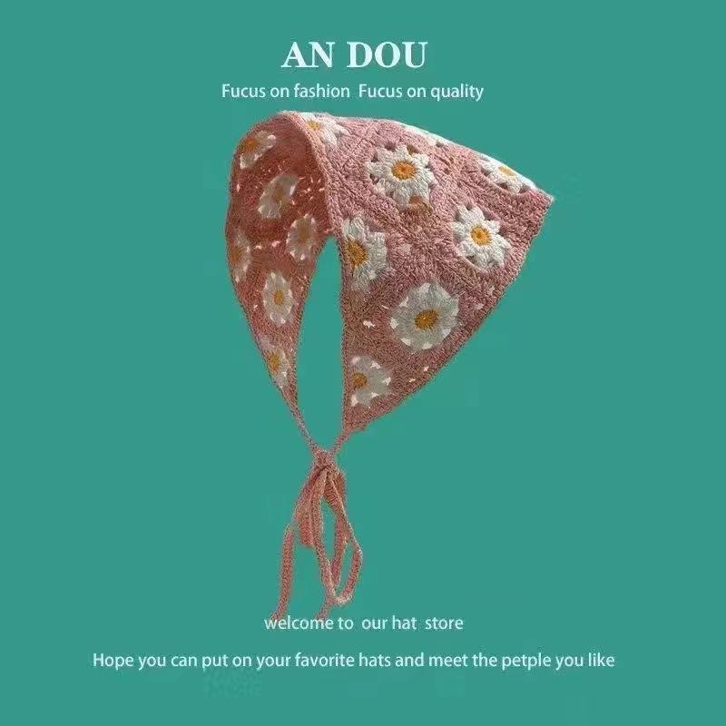 Cute triangular women s headscarf, multifunctional, equipped with vintage headband and beach photography headwear One size рожевий
Cute triangular women s headscarf, multifunctional, equipped with vintage headband and beach photography headwear One size рожевий