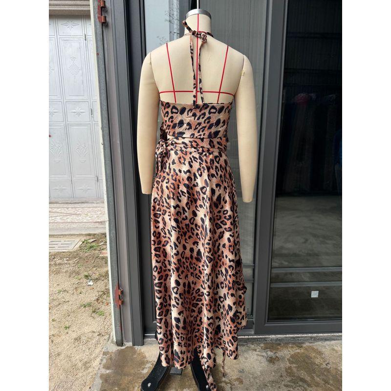 Camisole and Fitted Waist Vacation Skirt Set Leopard Print S
Camisole and Fitted Waist Vacation Skirt Set Leopard Print S