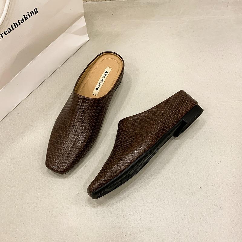 Woven Baotou semi-slippers for women summer retro flat slip-on niche breathable sandals 40 коричневий
Woven Baotou semi-slippers for women summer retro flat slip-on niche breathable sandals 40 коричневий