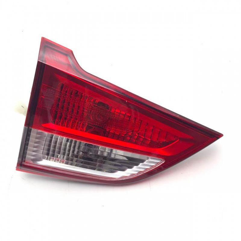 Compatible with Wuling Hongguang S1 Rear Tail Light Assembly: Basic, Standard, and Premium Editions. Premium Flat Light, Driver Left
Compatible with Wuling Hongguang S1 Rear Tail Light Assembly: Basic, Standard, and Premium Editions. Premium Flat Light, Driver Left